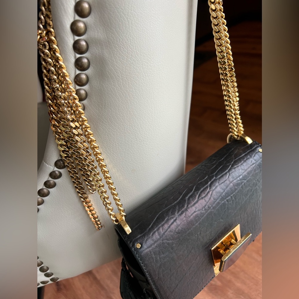 Jimmy Choo tassel clutch box with chain strap(Preowned)